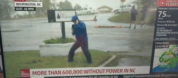 Weather channel drama Weather channel drama - Sputnik International