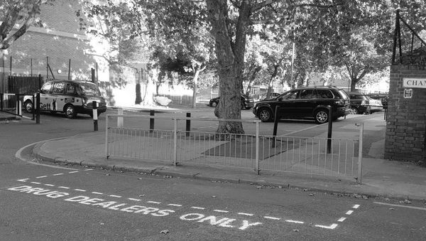 Drug Dealers Only Art To Highlight Problem in London - Sputnik International