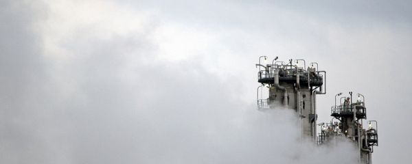 In this Saturday, Jan. 15, 2011 file photo, a part of Arak heavy water nuclear facilities is seen, near the central city of Arak, 150 miles (250 kilometers) southwest of the capital Tehran, Iran. Iranian state television reported on Saturday, April, 19, 2014 that Vice President Ali Akbar Salehi has said a dispute between world powers and the country over its heavy water reactor at Arak has been “virtually resolved.” Iran and world powers are negotiating the terms of a permanent deal over its contested nuclear program - Sputnik International