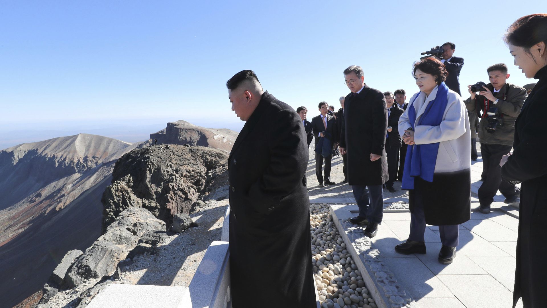 North Korea Warns Citizens ‘Strange Objects’ Flying Over the Border May Be Infected With Covid North Korea Warns Citizens ‘Strange Objects’ Flying Over the Border May Be Infected With Covid - Sputnik International, 1920, 06.05.2021