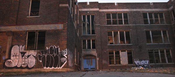 The former Sherrard school is seen in Detroit. The former Sherrard school is seen in Detroit. - Sputnik International