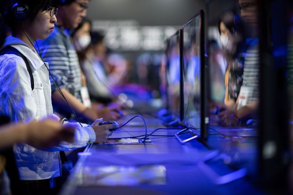 Gamers Playing at Tokyo Game Show - Sputnik International
