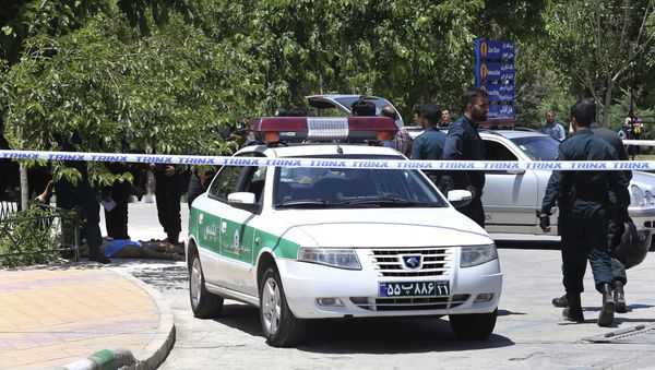 آخرین آمار کشته شدگان اقدام تروریستی در اهواز آخرین آمار کشته شدگان اقدام تروریستی در اهواز - Sputnik International