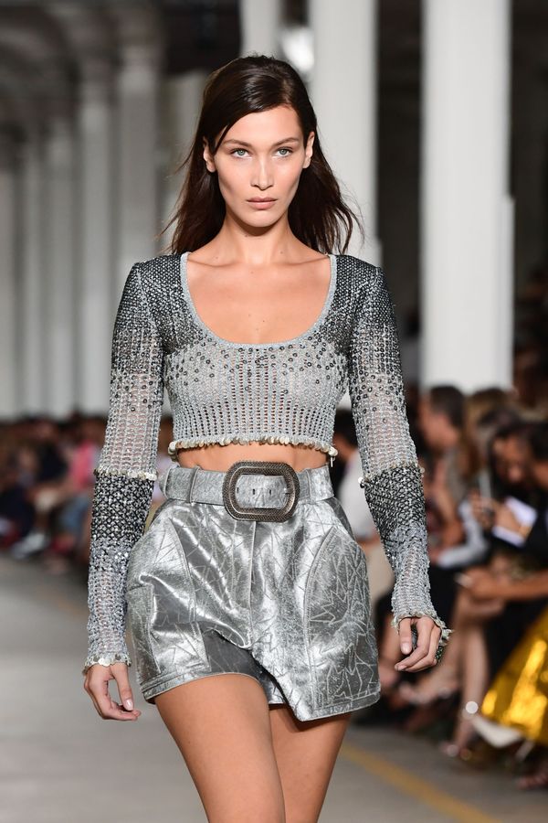 Bright Beauty: Women's Spring/Summer 2019 Fashion Week in Milan Bright Beauty: Women's Spring/Summer 2019 Fashion Week in Milan - Sputnik International