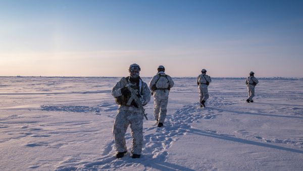 Fighters of a special ops unit of the Chechen Republic's Ministry of the Interior during a drill near the North Pole Fighters of a special ops unit of the Chechen Republic's Ministry of the Interior during a drill near the North Pole - Sputnik International