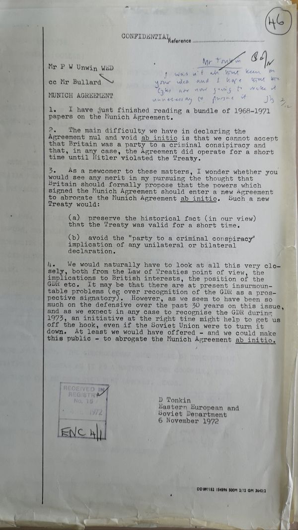 A note saying Britain does not agree Chamberlain was complicit in a criminal act. A note saying Britain does not agree Chamberlain was complicit in a criminal act. - Sputnik International