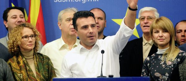 Macedonia's chief opposition leader Zoran Zaev speaks to the media during a press conference in Skopje January 31, 2015. Macedonia's chief opposition leader Zoran Zaev speaks to the media during a press conference in Skopje January 31, 2015. - Sputnik International