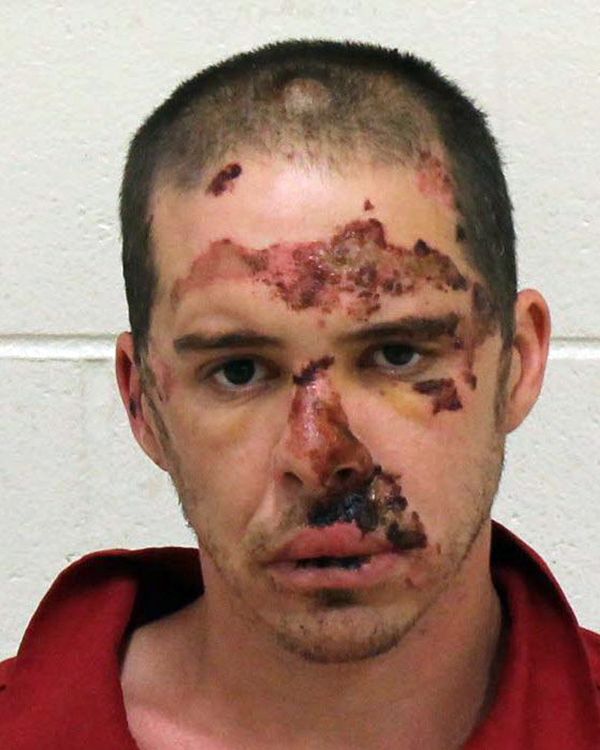 This Sept. 28, 2018 photo released by the Kent County Sheriffs Department shows Adam Nolin. Authorities say Nolin, a homicide suspect, who was injured while exchanging gunfire with officers on a freeway in western Michigan is out of the hospital and behind bars. This Sept. 28, 2018 photo released by the Kent County Sheriffs Department shows Adam Nolin. Authorities say Nolin, a homicide suspect, who was injured while exchanging gunfire with officers on a freeway in western Michigan is out of the hospital and behind bars. - Sputnik International