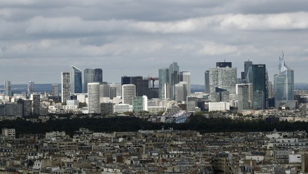 The business district of La Defense, just outside Paris (File) - Sputnik International