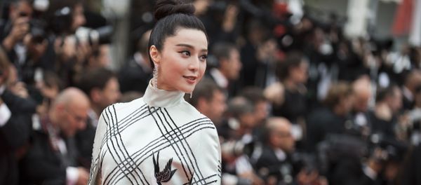Fan Bingbing poses for photographers upon arrival at the screening of the film L'Amant Double at the 70th international film festival, Cannes, southern France, Friday, May 26, 2017. Fan Bingbing poses for photographers upon arrival at the screening of the film L'Amant Double at the 70th international film festival, Cannes, southern France, Friday, May 26, 2017. - Sputnik International