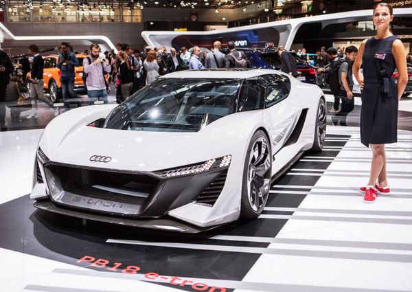 Fast and Furious: Latest Cars Presented at 2018 Paris Motor Show - Sputnik International