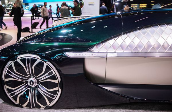 Fast and Furious: Latest Cars Presented at 2018 Paris Motor Show - Sputnik International