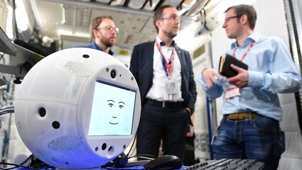 A close-up of CIMON, the Crew Interactive Mobile Companion, an A.I.-equipped robot that is the first of its kind to fly in space. - Sputnik International