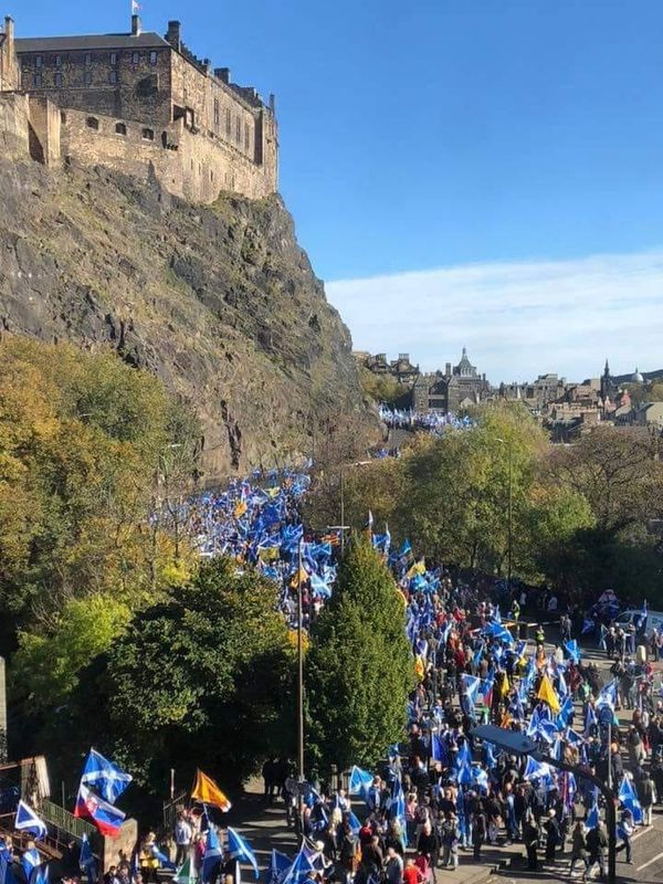 March for Scottish independence in Edinburgh - Sputnik International