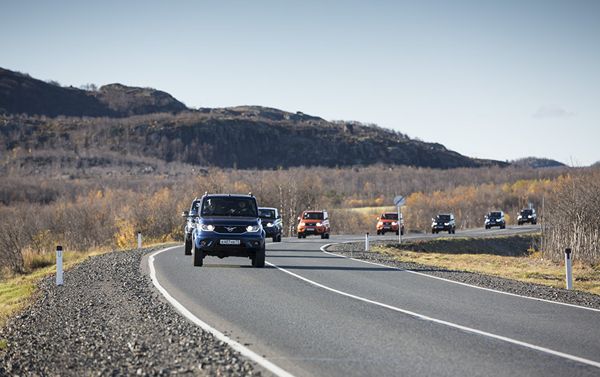 UAZ Patriots taking a test drive through Russia's Kola Peninsula. UAZ Patriots taking a test drive through Russia's Kola Peninsula. - Sputnik International