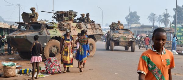 French Sangaris forces patrol in muslim district of PK 5 in Bangui as people go to the polls to take part in the Central African Republic second round of the presidential and legislative elections on February 14, 2016 - Sputnik International