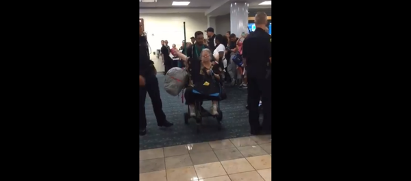 Passenger removed from Frontier Airlines flight for bringing emotional support squirrel onboard Passenger removed from Frontier Airlines flight for bringing emotional support squirrel onboard - Sputnik International