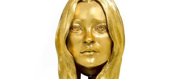 Ahead of the sale of Marc Quinn’s 18-carat gold sculpture of Kate Moss, discover more about this iconic supermodel who has been immortalized by some of the world’s most famous contemporary artists and photographers. Ahead of the sale of Marc Quinn’s 18-carat gold sculpture of Kate Moss, discover more about this iconic supermodel who has been immortalized by some of the world’s most famous contemporary artists and photographers. - Sputnik International
