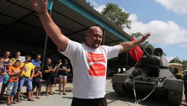 Meister in Powerlifting und Schwerathletik aus der fernöstlichen Region Primorije Iwan Sawkin - Sputnik International