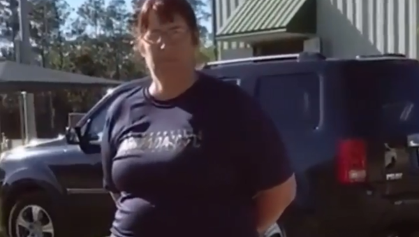 Woman dubbed 'Golfcart Gail' calls police on black father cheering on his son at youth soccer game Woman dubbed 'Golfcart Gail' calls police on black father cheering on his son at youth soccer game - Sputnik International