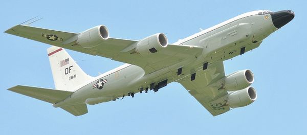 USAF RC-135W Rivet Joint - Sputnik International