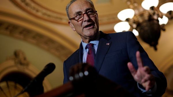 Senate Minority Leader Chuck Schumer speaks with reporters following the weekly policy luncheons on Capitol Hill in Washington, U.S., October 2, 2018 - Sputnik International