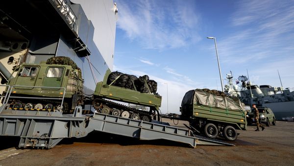 The Dutch marine vessel Hr. Ms. Johan de Witt is loaded with vehicles and goods in Den Helder on October 15, 2018. The amphibious transport ship will participate in the NATO exercise Trident Juncture in Norway. The Dutch marine vessel Hr. Ms. Johan de Witt is loaded with vehicles and goods in Den Helder on October 15, 2018. The amphibious transport ship will participate in the NATO exercise Trident Juncture in Norway. - Sputnik International