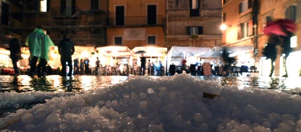 Hail covers the street in downtown Rome during a hailstorm on October 21, 2018 Hail covers the street in downtown Rome during a hailstorm on October 21, 2018 - Sputnik International