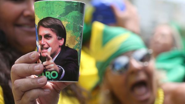 A supporter of Jair Bolsonaro - Sputnik International