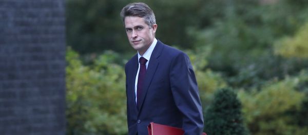 Britain's Secretary of State for Defense Gavin Williamson arrives in Downing Steet, London, Britain, October 9, 2018 - Sputnik International