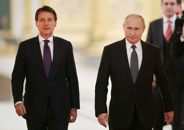 Russian President Vladimir Putin and Italian Prime Minister Giuseppe Conte are holding a joint press conference. Russian President Vladimir Putin and Italian Prime Minister Giuseppe Conte are holding a joint press conference. - Sputnik International