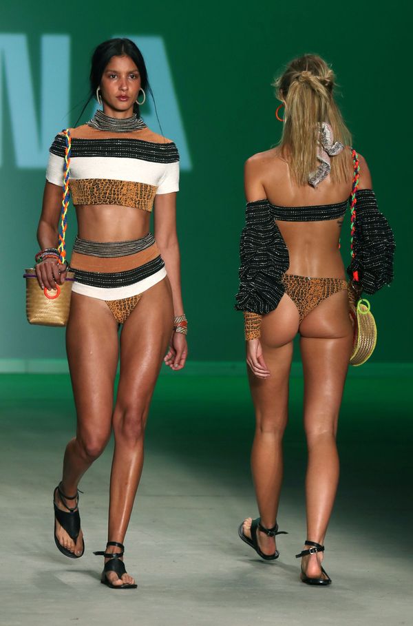 Putting the ‘S’ in Sizzle: Models Parade on Catwalk at Brazil Fashion Week - Sputnik International
