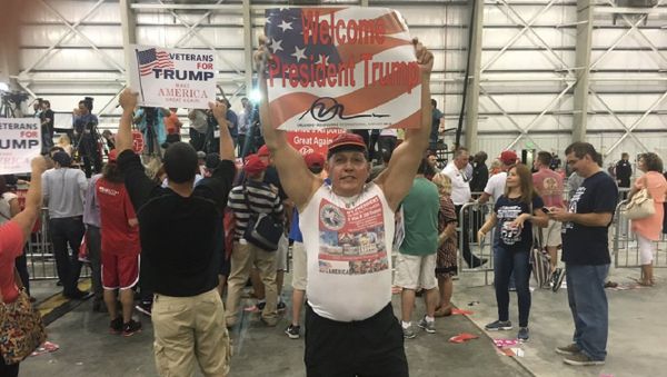 Cesar Sayoc was arrested on suspicion of being behind a slew of pipe bombs shipped through the mail to prominent democrats. - Sputnik International