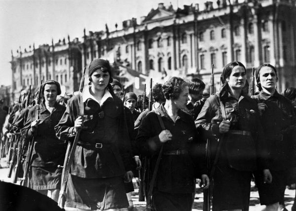 Back to USSR: Sneak Peek of Soviet Youth's Daily Life Back to USSR: Sneak Peek of Soviet Youth's Daily Life - Sputnik International