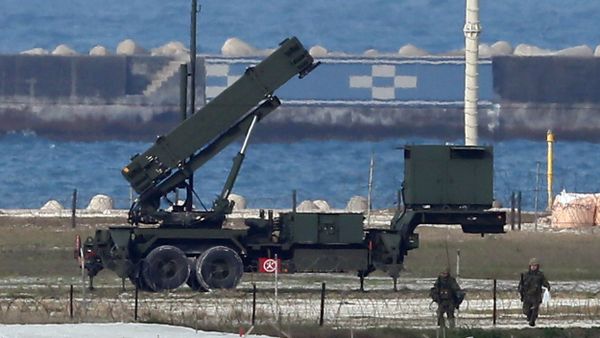 A Japanese Self-Defense Force Patriot Advanced Capability-3 (PAC-3) interceptor launcher is deployed at Ishigaki island in Japan's southern island of Okinawa (File) - Sputnik International