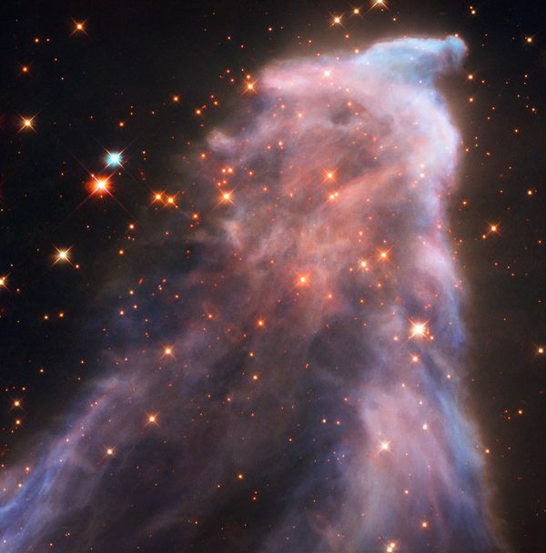 The Hubble Space Telescope captures new photos of the Ghost Nebula. - Sputnik International