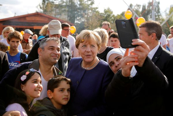 Gazing Into the Past: A Brief Chronicle of Angela Merkel's Political Career Gazing Into the Past: A Brief Chronicle of Angela Merkel's Political Career - Sputnik International
