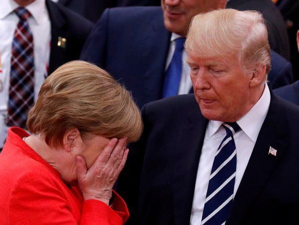 Gazing Into the Past: A Brief Chronicle of Angela Merkel's Political Career Gazing Into the Past: A Brief Chronicle of Angela Merkel's Political Career - Sputnik International