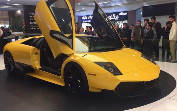 Iranian Lamborghini clone. - Sputnik International