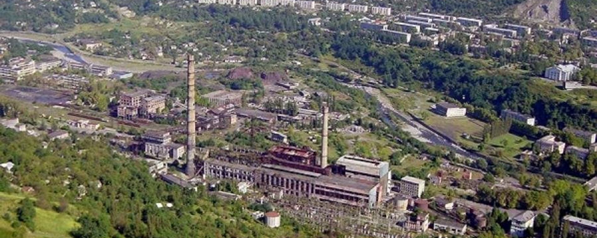 Aerial view of the town of Tkvarcheli in Abkhazia - Sputnik International, 1920, 18.06.2023