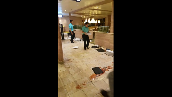 Carnival Sunshine cruise lists to one side, striking panic into the hundreds of passengers aboard - Sputnik International