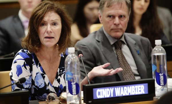 Fred and Cindy Warmbier - Sputnik International