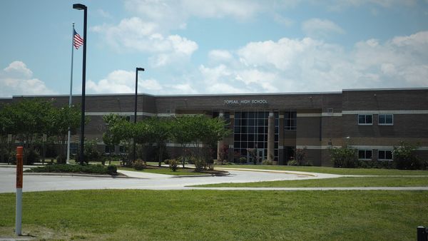 Topsail High School - Sputnik International