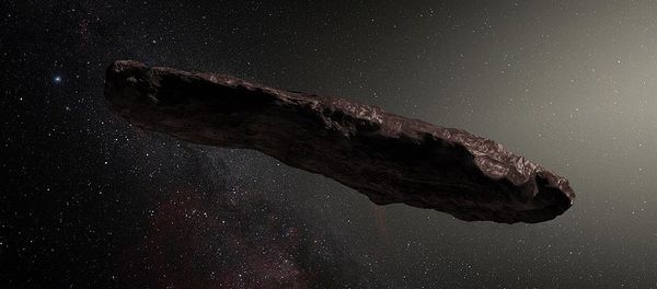 Artist's impression of ʻOumuamua, the first known interstellar object to pass through the Solar System - Sputnik International
