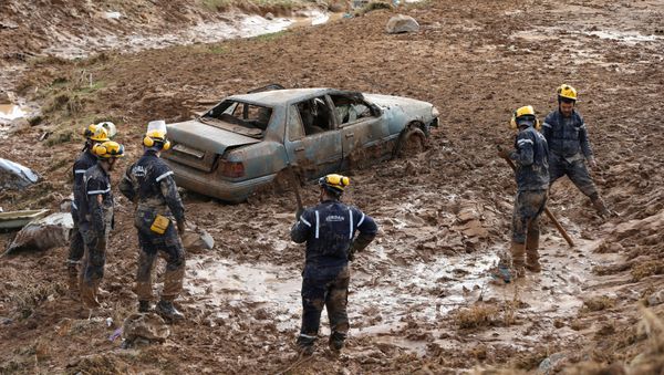 Jordan Floods Civil Defence Members Jordan Floods Civil Defence Members - Sputnik International