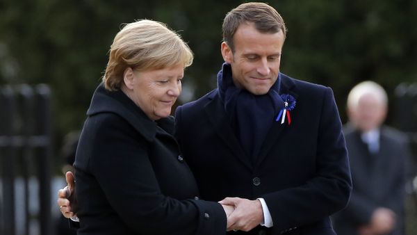 French President Emmanuel Macron, right, holds the hands of German Chancellor Angela Merkel during a ceremony in Compiegne, north of Paris, Saturday, Nov. 10, 2018. French President Emmanuel Macron, right, holds the hands of German Chancellor Angela Merkel during a ceremony in Compiegne, north of Paris, Saturday, Nov. 10, 2018. - Sputnik International