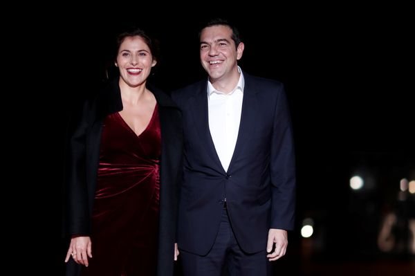 Greek Prime Minister Alexis Tsipras and his partner Peristera Baziana arrive to attend a visit and a dinner at the Orsay Museum in Paris Greek Prime Minister Alexis Tsipras and his partner Peristera Baziana arrive to attend a visit and a dinner at the Orsay Museum in Paris - Sputnik International
