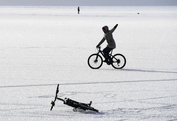 Winter is Coming: First Autumn Frost Arrives in Siberia - Sputnik International