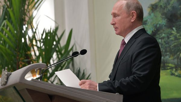 Russian President Vladimir Putin arrives in Singapore on November 11, 2018. Russian President Vladimir Putin arrives in Singapore on November 11, 2018. - Sputnik International