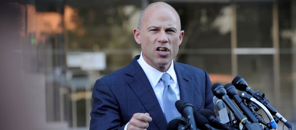 Michael Avenatti, lawyer for adult film actress Stephanie Clifford, also known as Stormy Daniels, speaks to the media outside the U.S. District Court for the Central District of California in Los Angeles, California, U.S. September 24, 2018. - Sputnik International